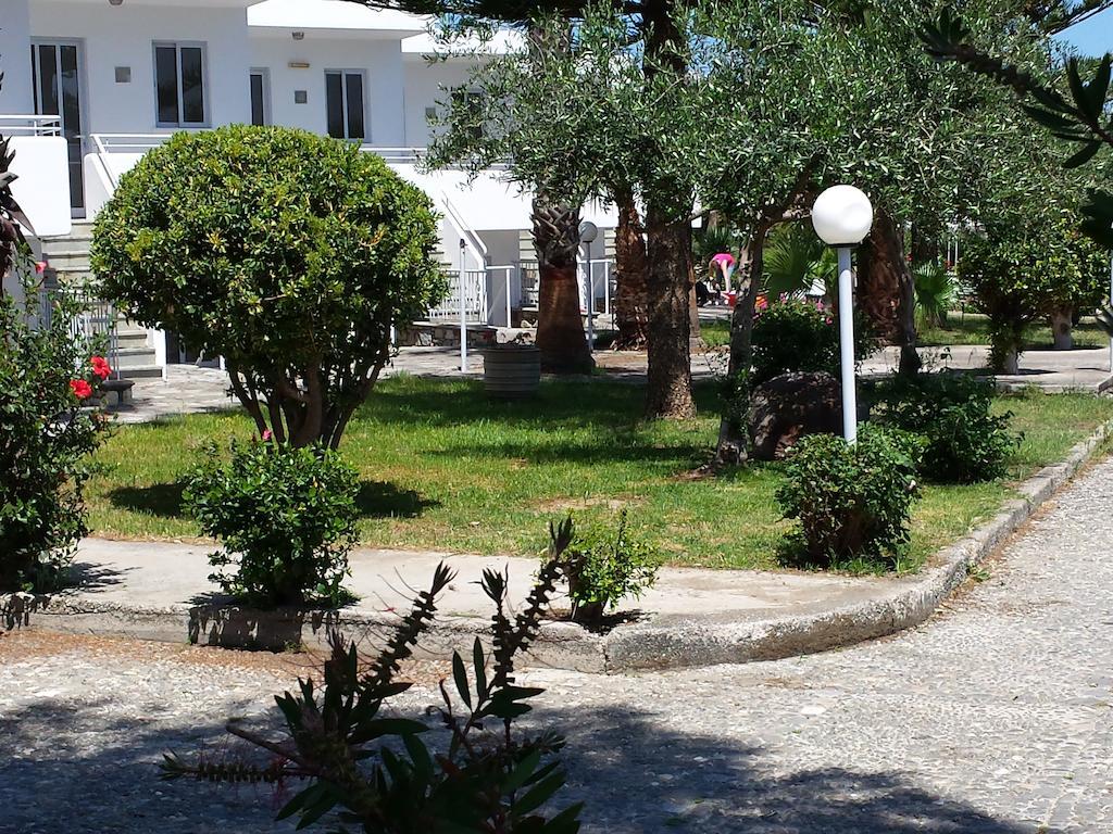 Blue Nest Hotel Tigaki Oda fotoğraf